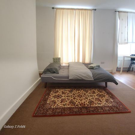 Flat 2 Douglas Head Road Luaran gambar